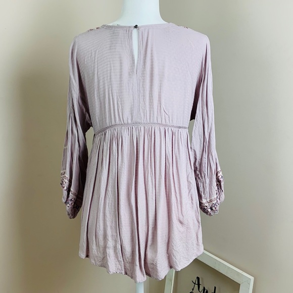 Knox Rose Embroidered Floral V Neck Top Small - Picture 3 of 4